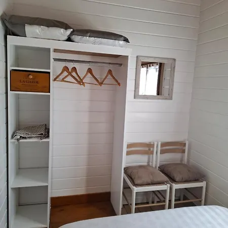 Chalet *